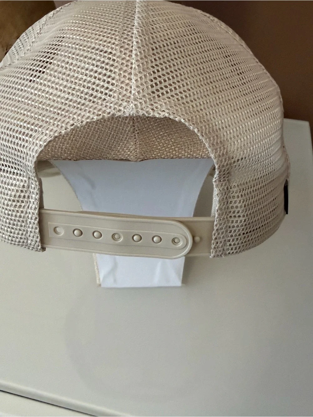 Ivory Trucker Hat with 'I MAY BE WRONG, but doubt it! I HAD PAR.' Text